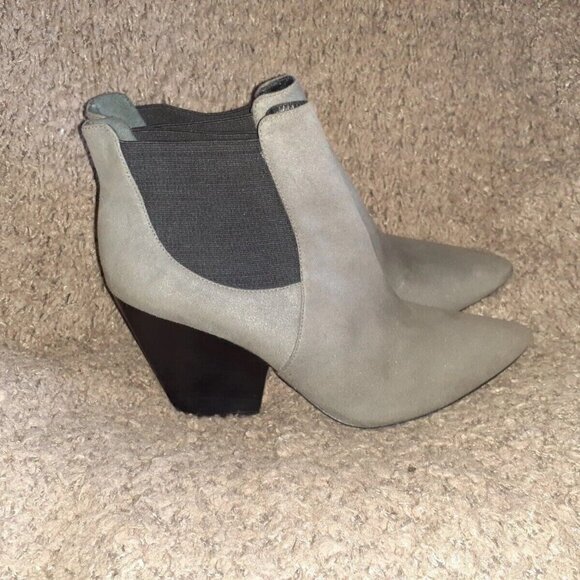 POUR LA VICTOIRE-Metallic Sheen Nubuck Suede Gray-Sz 8.5-Excellent - Picture 4 of 7